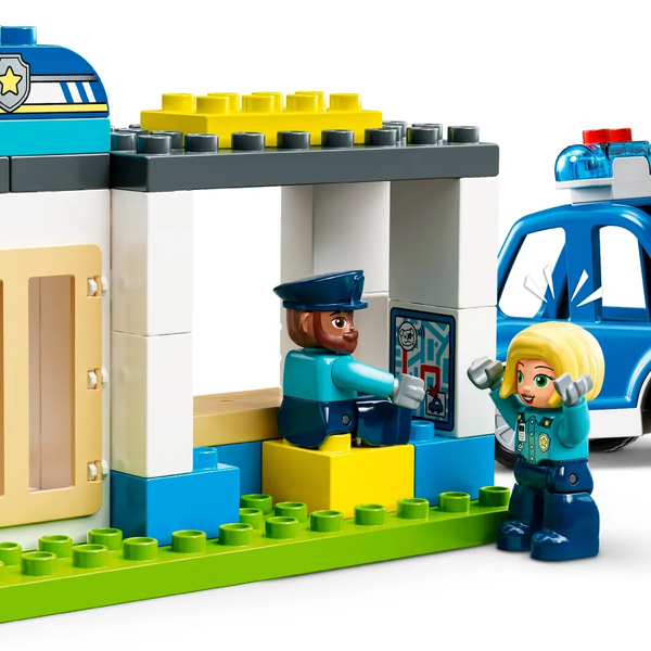 lego duplo delegacia de policia e helicoptero 10959 1